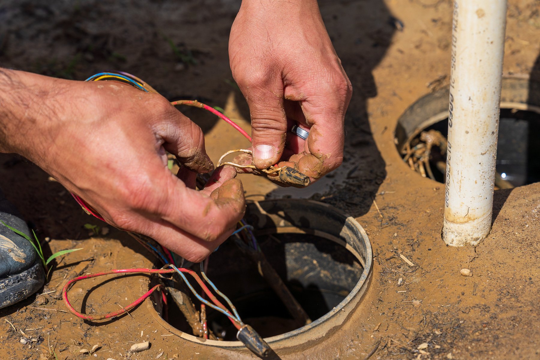 detail irrigation wire repair tech