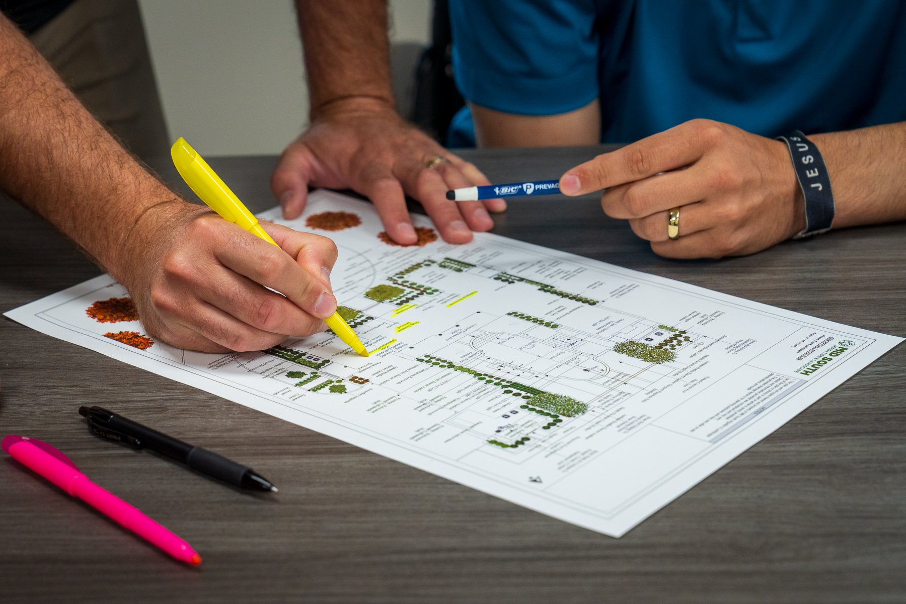 detail landscape plan highlight review red line design office